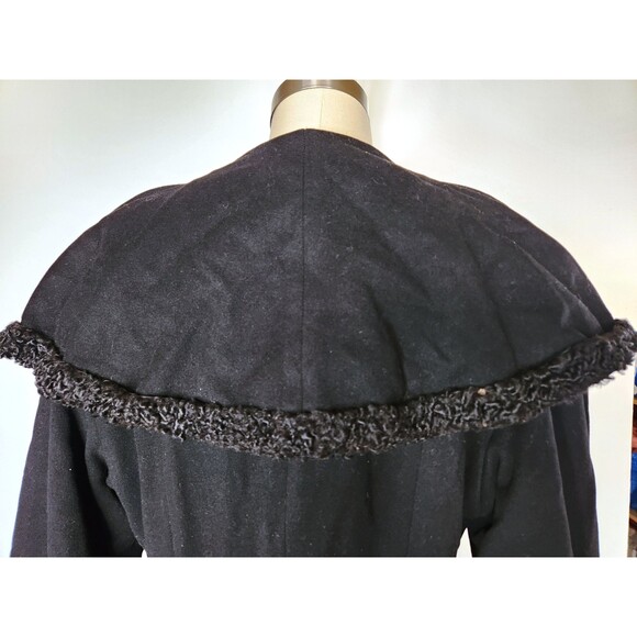 40s 50s Black WOOL Princess Coat w Large Collar Fit and Flare Wasp Waist Coat XS - Picture 6 of 10